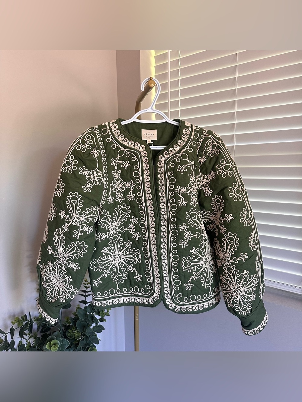 NEW SEZANE Olive Green Embroidered Jacket Ewan